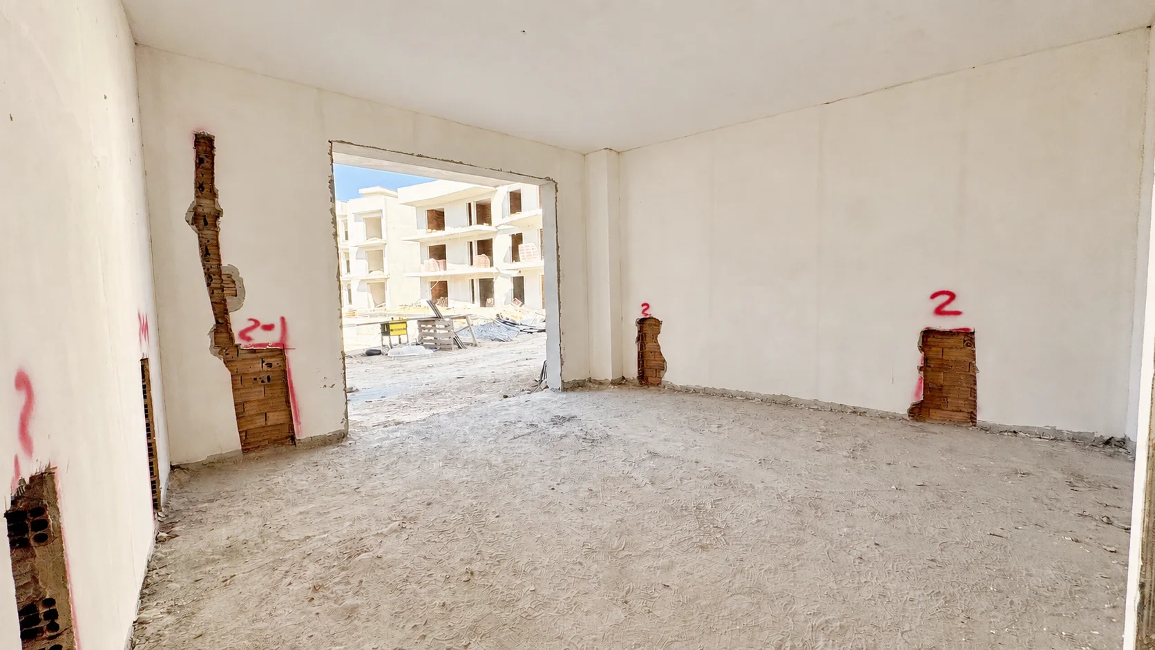 Plan B · apartment E-4 · photo 01