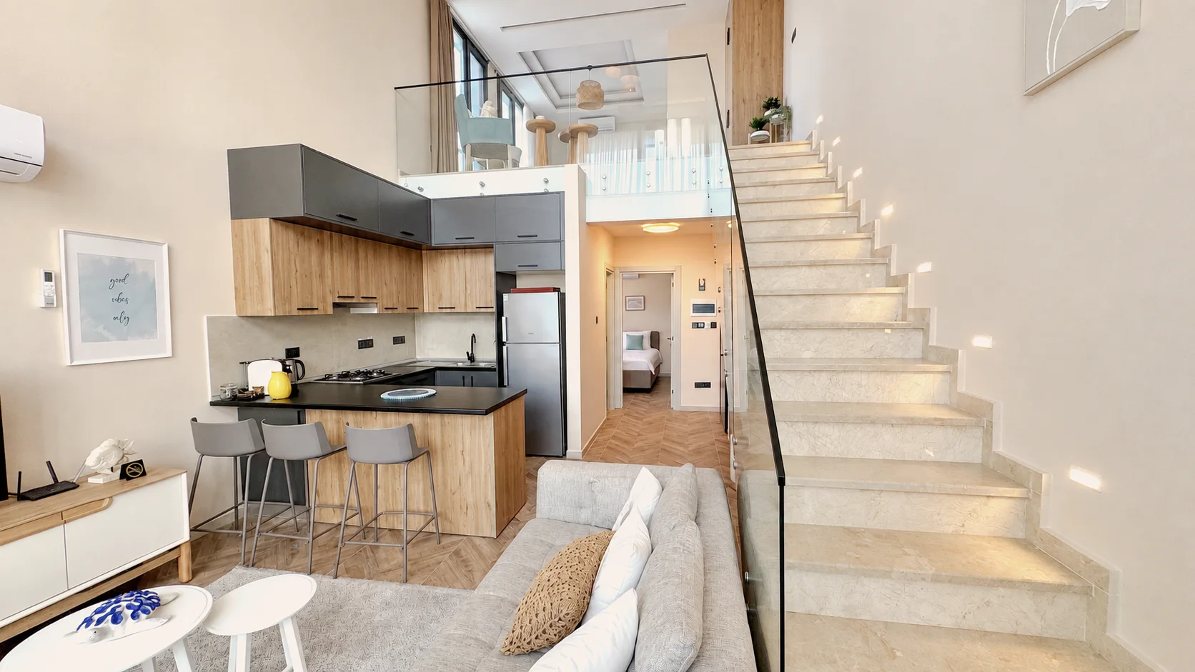 Olivia Court · apartment 27 · photo 01